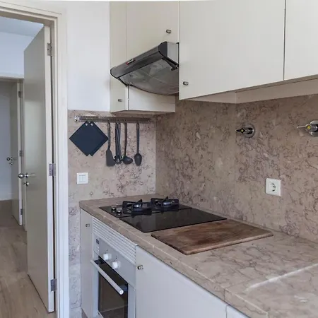 Classy 2bdr In Downtown By Lovelystay *