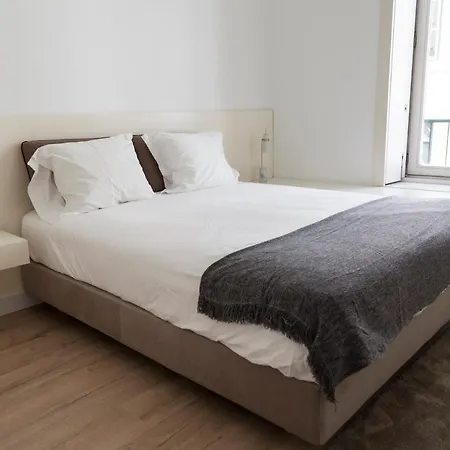 Classy 2bdr In Downtown By Lovelystay Apartman